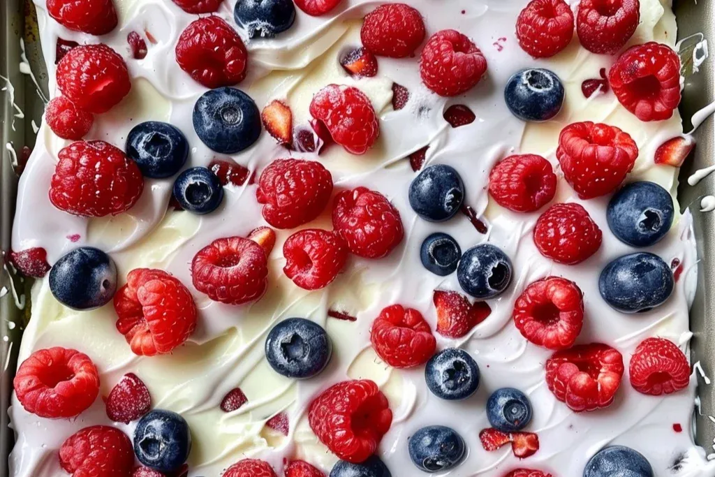 frozen yogurt bark berries: 8 Best Recipes to Try 2 1779042821873 q7nbxneok5 image